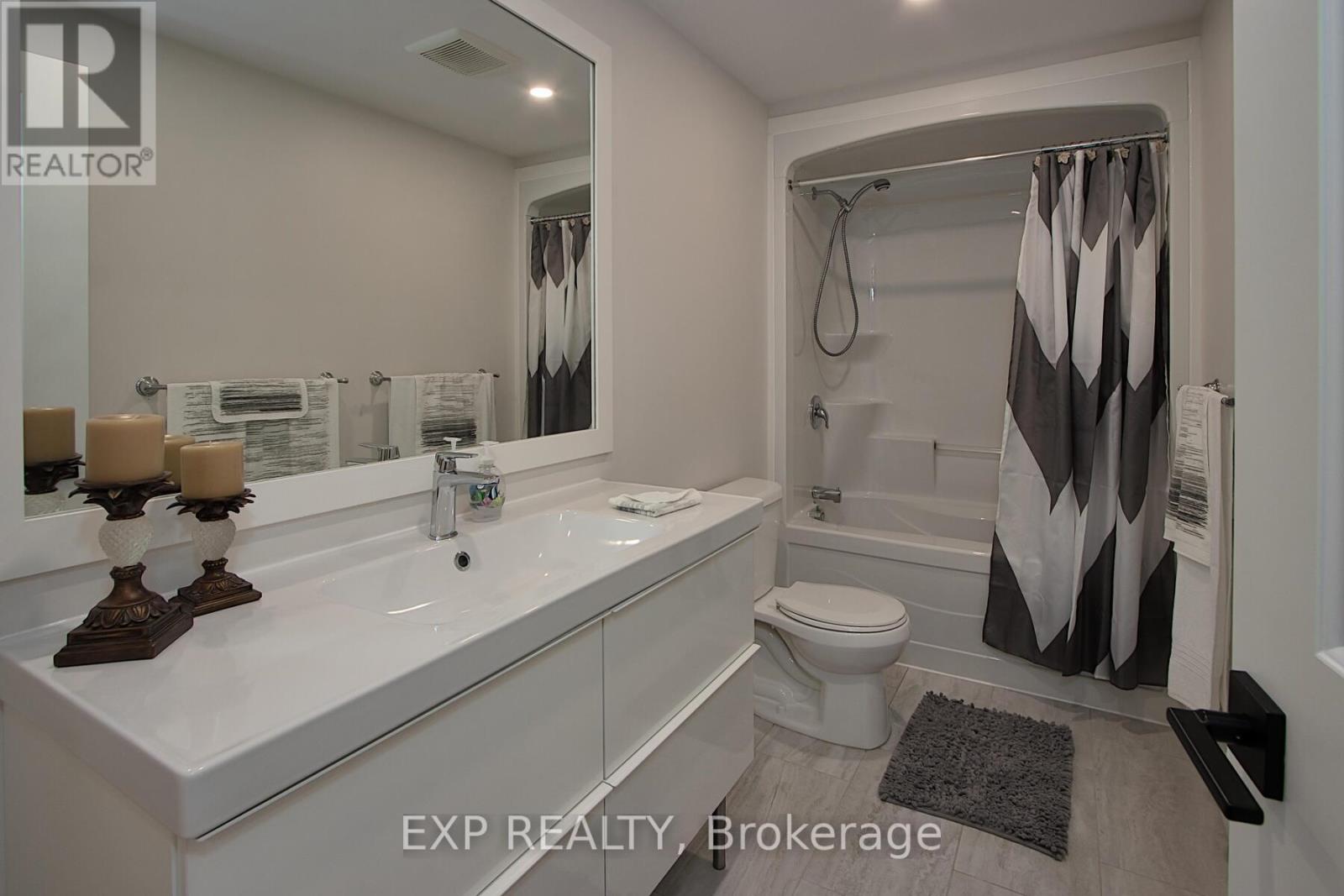 84 Thames Springs Crescent, Zorra (Thamesford), Ontario  N0M 2M0 - Photo 38 - X12237279