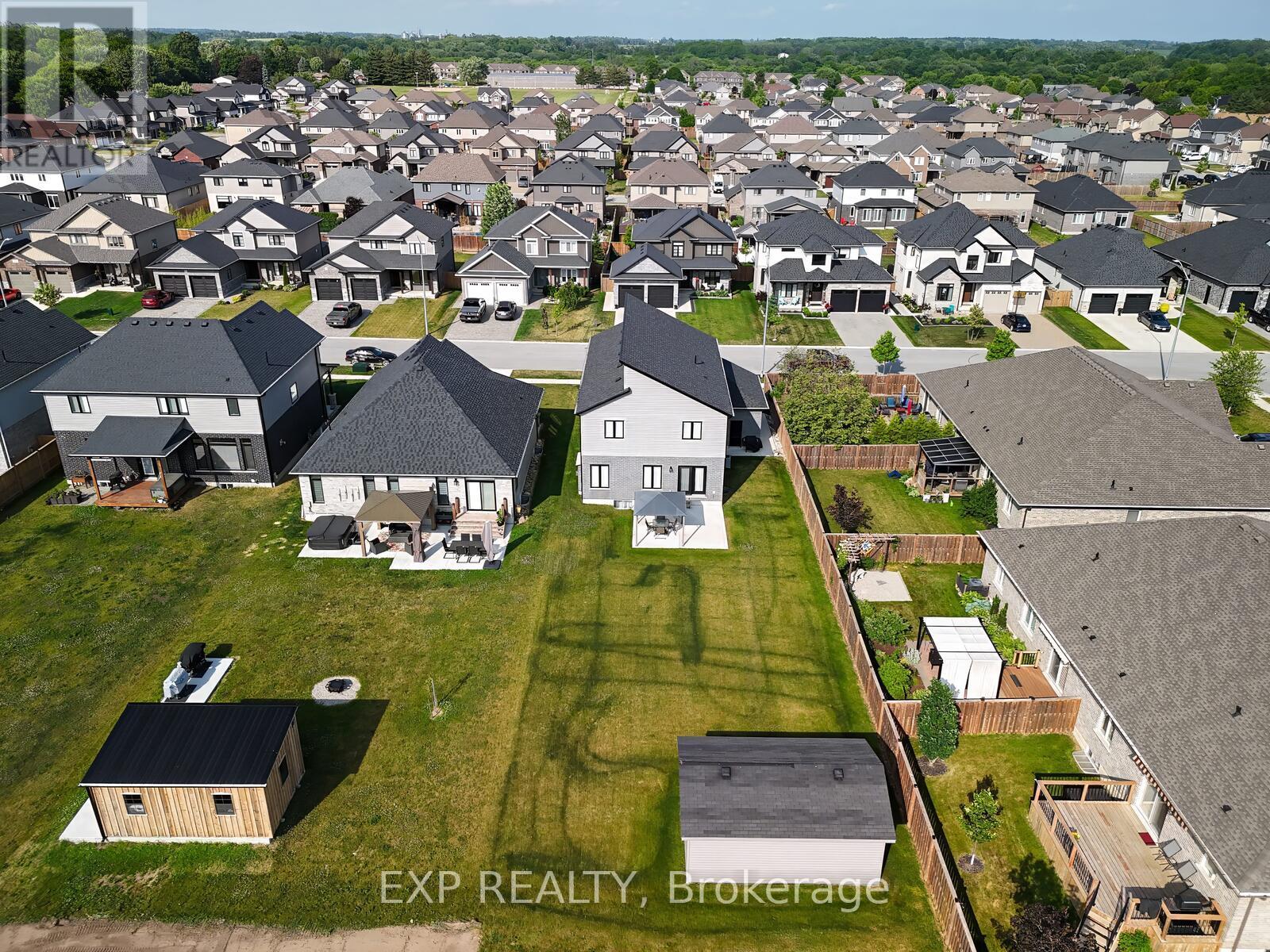 84 Thames Springs Crescent, Zorra (Thamesford), Ontario  N0M 2M0 - Photo 45 - X12237279