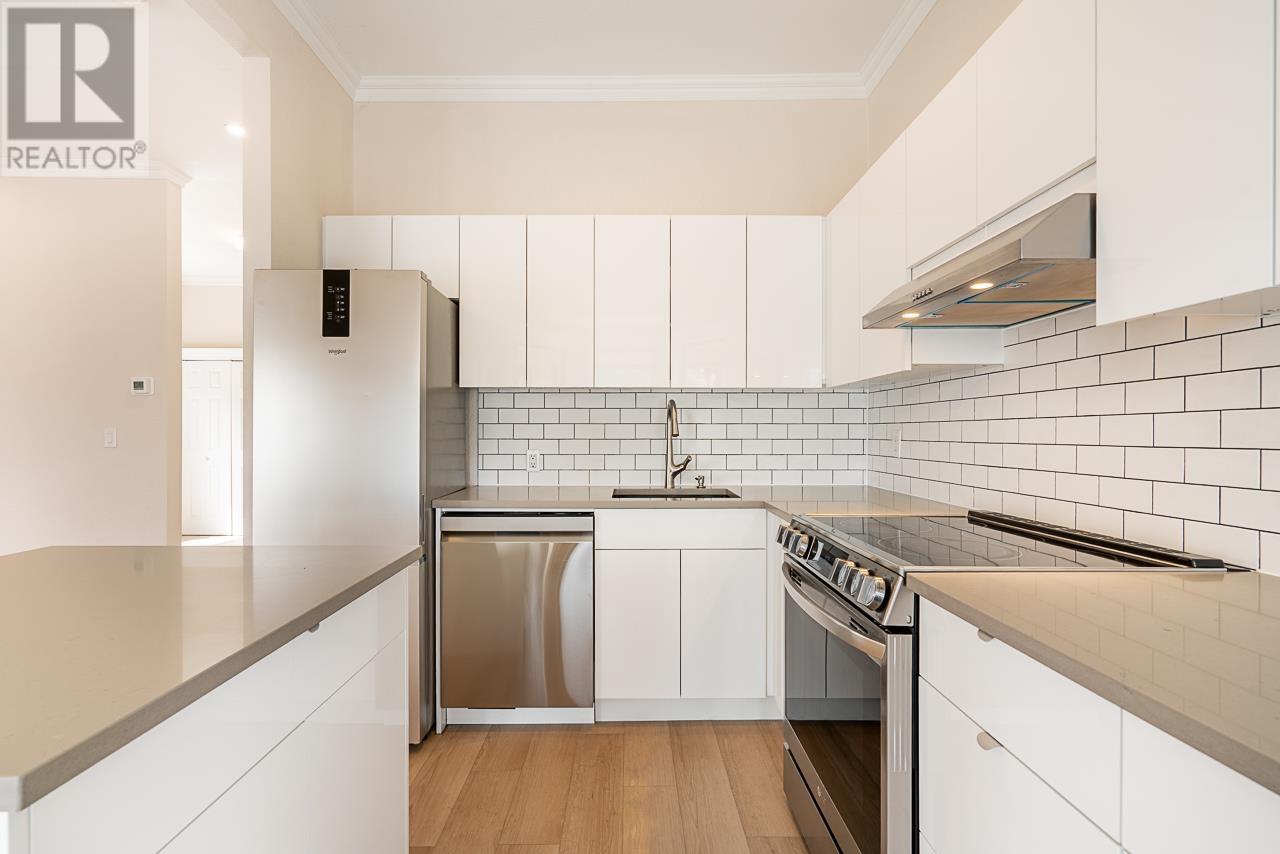 1165 E PENDER STREET, vancouver, British Columbia V6A1W6