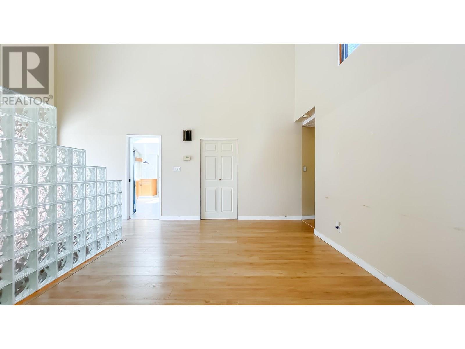 568 St. Andrews Place, West Vancouver, British Columbia  V7S 1V8 - Photo 11 - R3012507