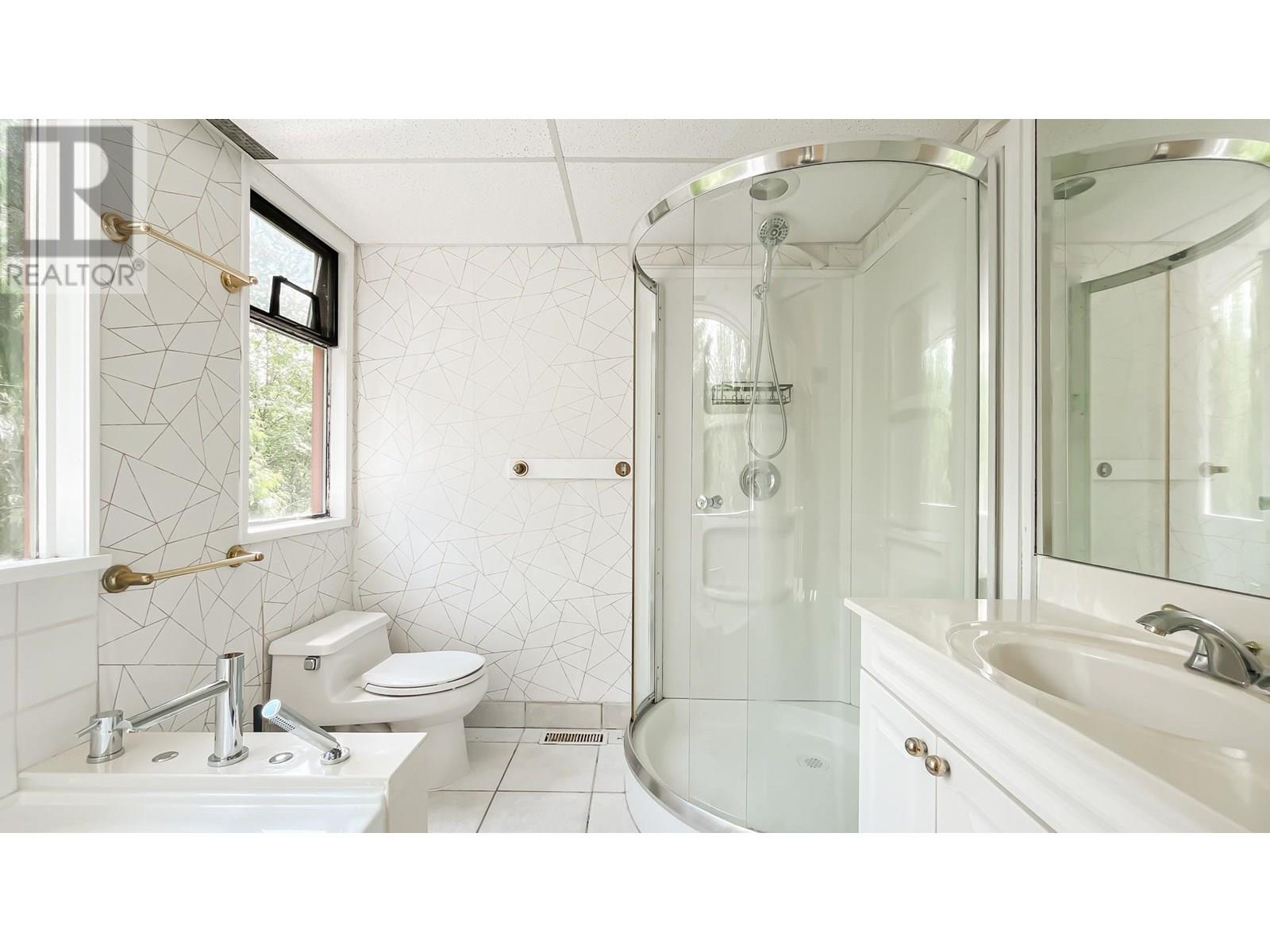 568 St. Andrews Place, West Vancouver, British Columbia  V7S 1V8 - Photo 25 - R3012507