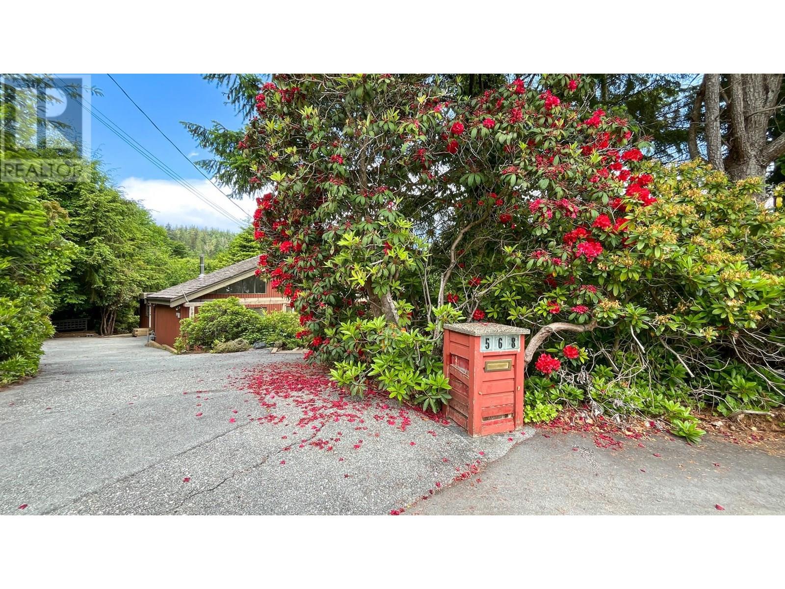 568 St. Andrews Place, West Vancouver, British Columbia  V7S 1V8 - Photo 40 - R3012507