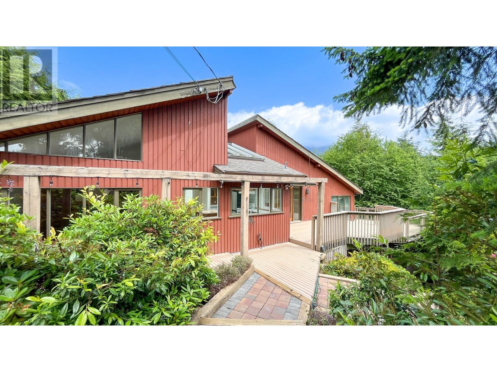 568 St. Andrews Place, West Vancouver, British Columbia  V7S 1V8 - Photo 36 - R3012507