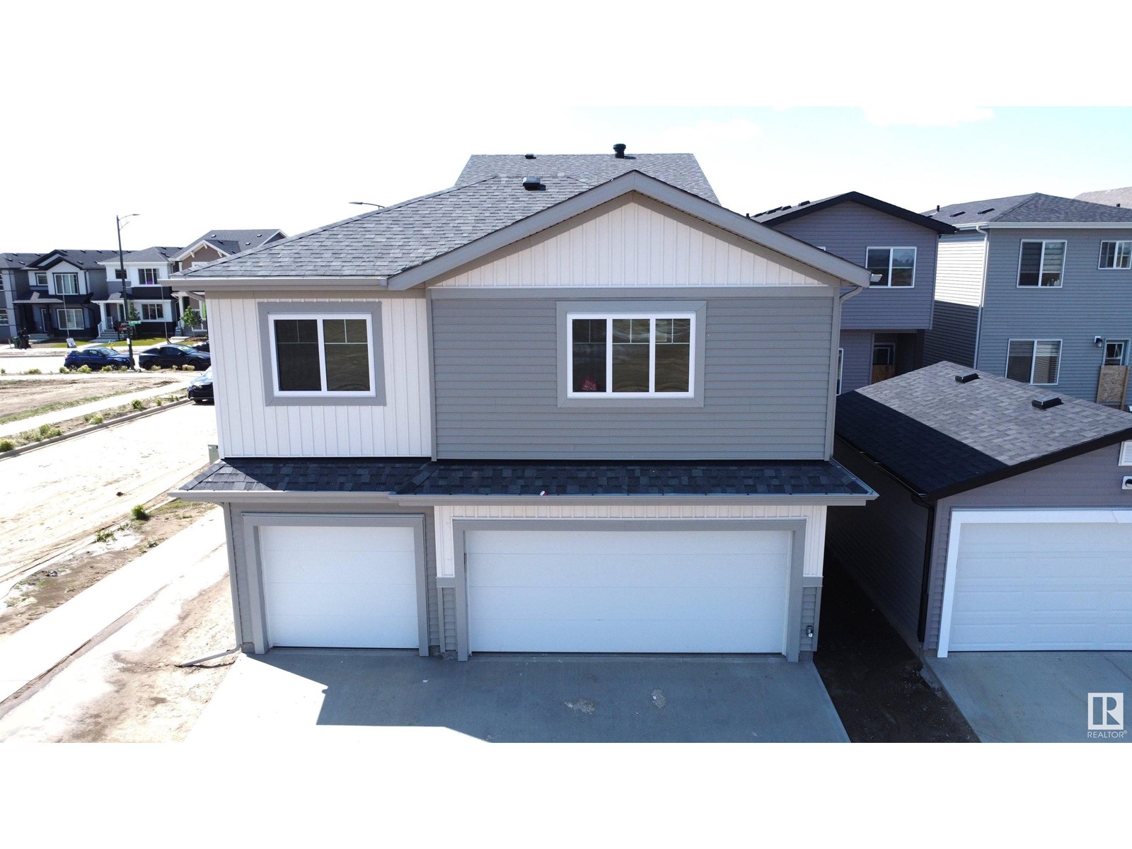 Property at 741 MATTSON DR SW image 1
