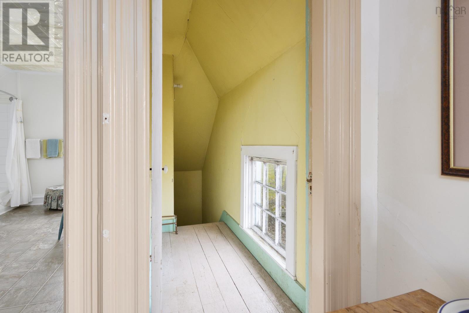 523 Chebucto Street, Baddeck, Nova Scotia  B0E 1B0 - Photo 32 - 202514918