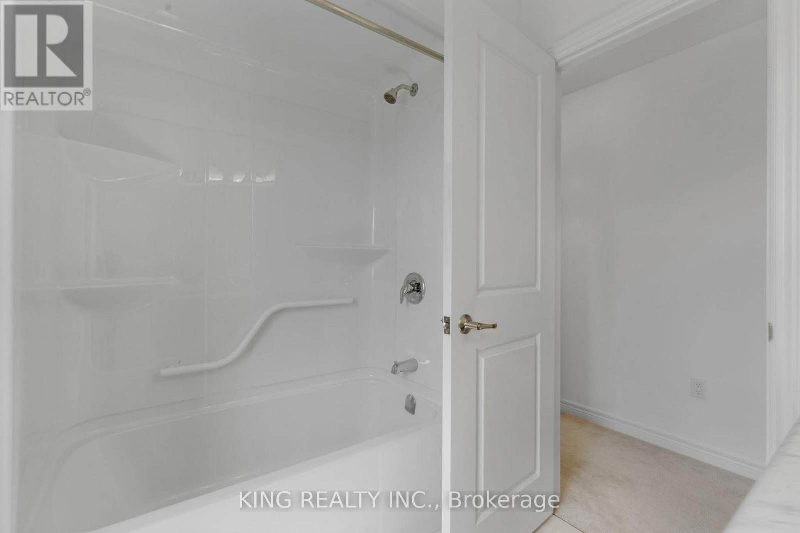 59 Lymburner Street, Pelham (Fonthill), Ontario  L3B 5N5 - Photo 26 - X12235927