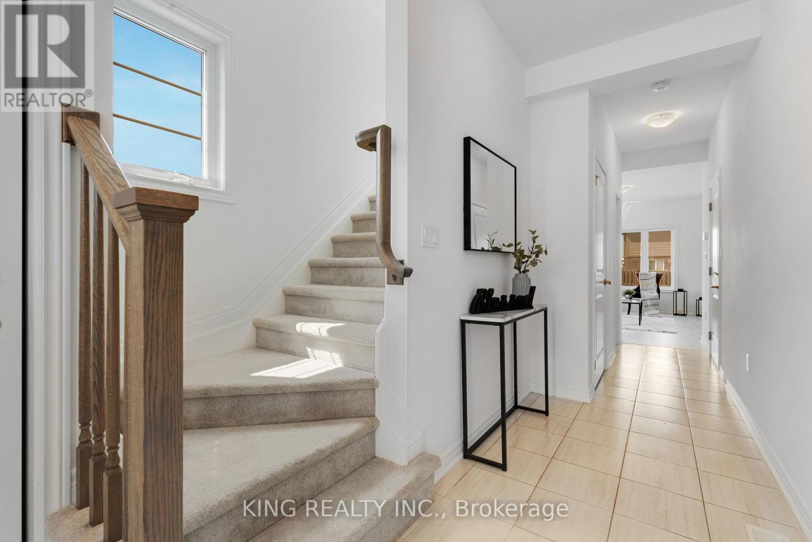 Property at 59 LYMBURNER STREET image 5
