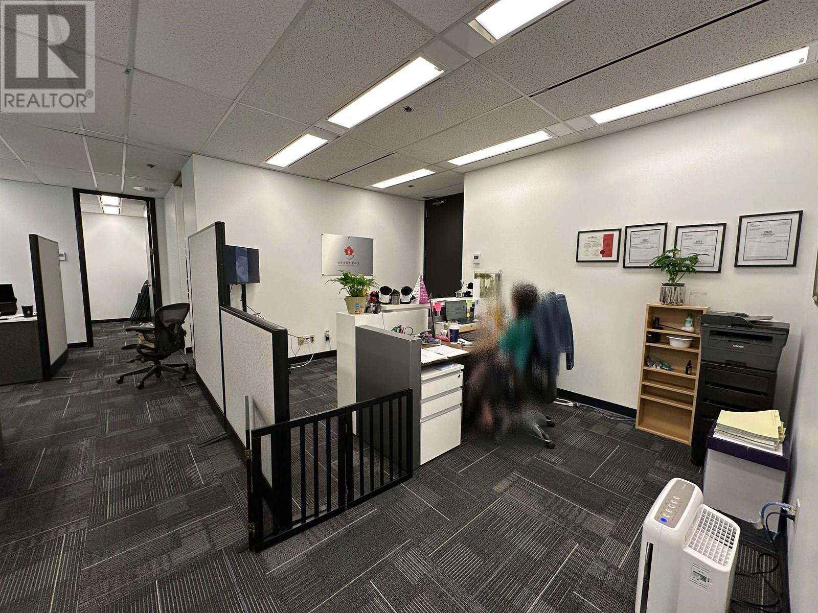 460 1140 W Pender Street, Vancouver, British Columbia  V6E 2S1 - Photo 3 - C8070220