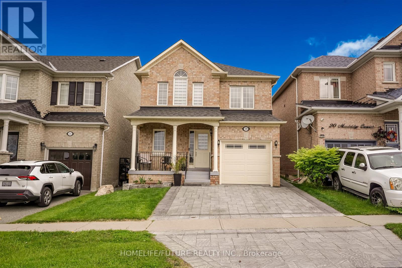 Property at 18 MANSBRIDGE CRESCENT image 2