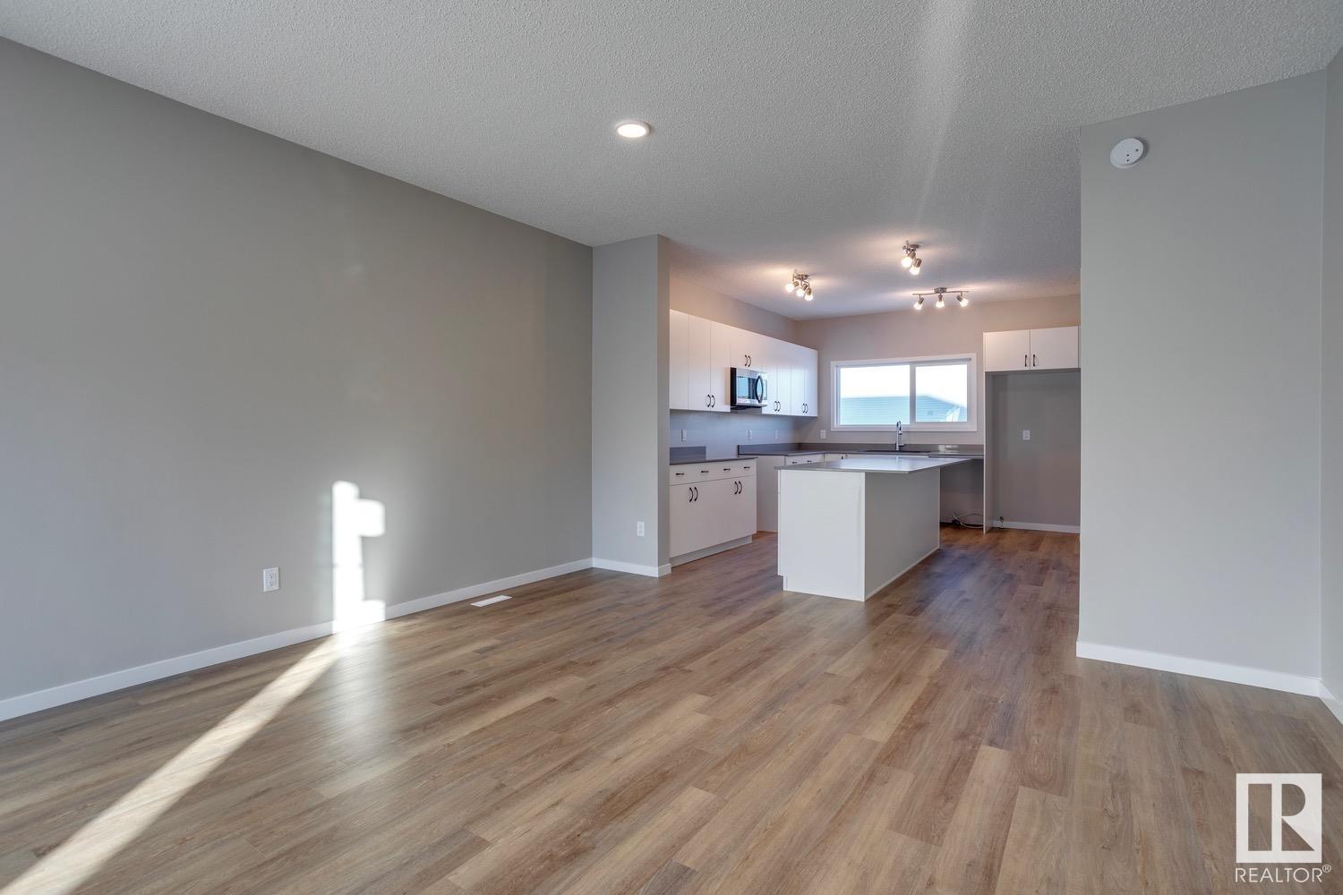 17310 6a St Ne, Edmonton, Alberta  T5Y 4E8 - Photo 7 - E4443648