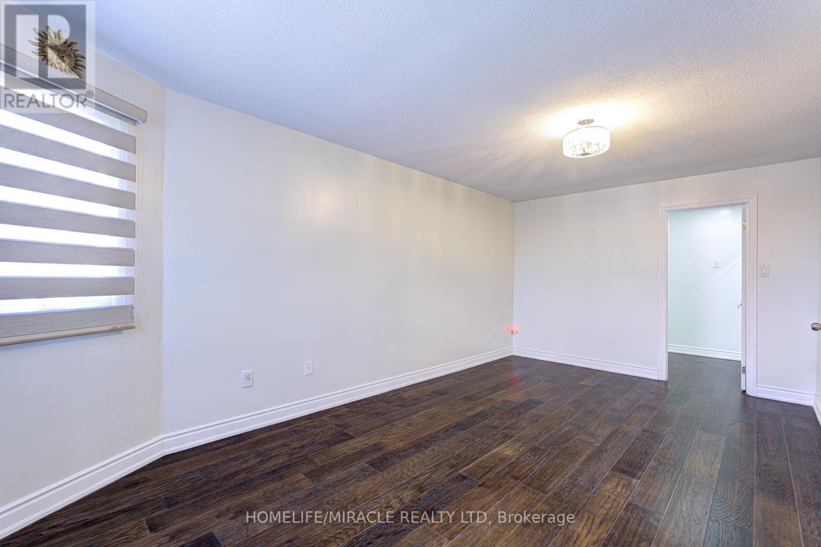 55 Castlehill Road, Brampton, Ontario  L6X 4C9 - Photo 28 - W12237218