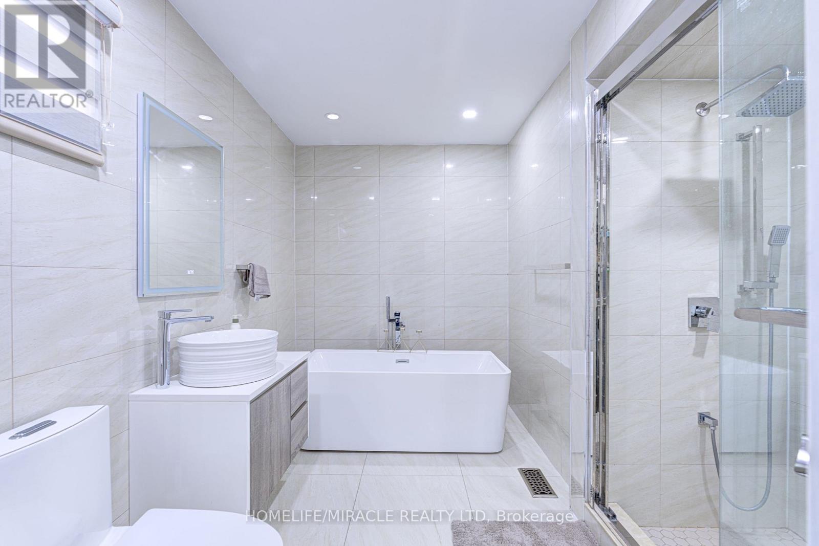 55 Castlehill Road, Brampton, Ontario  L6X 4C9 - Photo 29 - W12237218