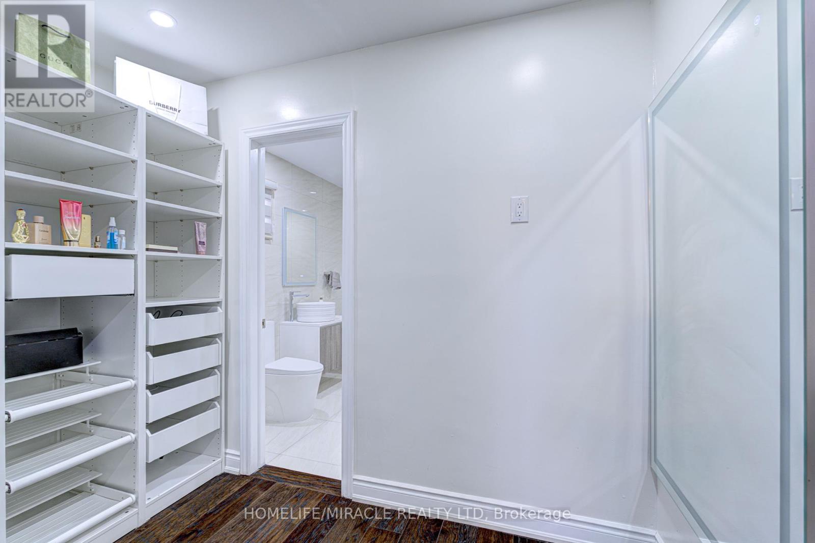 55 Castlehill Road, Brampton, Ontario  L6X 4C9 - Photo 32 - W12237218