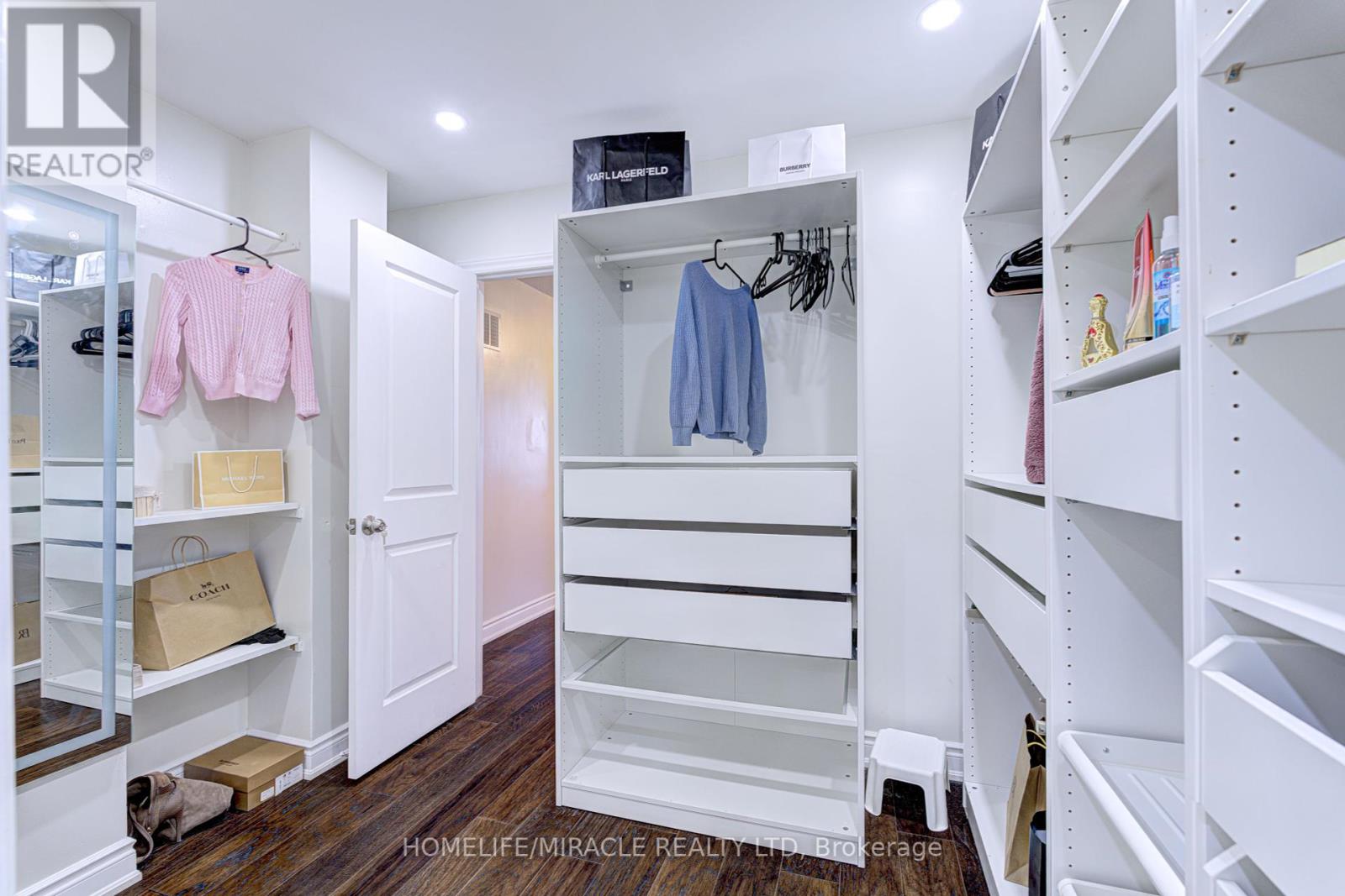 55 Castlehill Road, Brampton, Ontario  L6X 4C9 - Photo 33 - W12237218