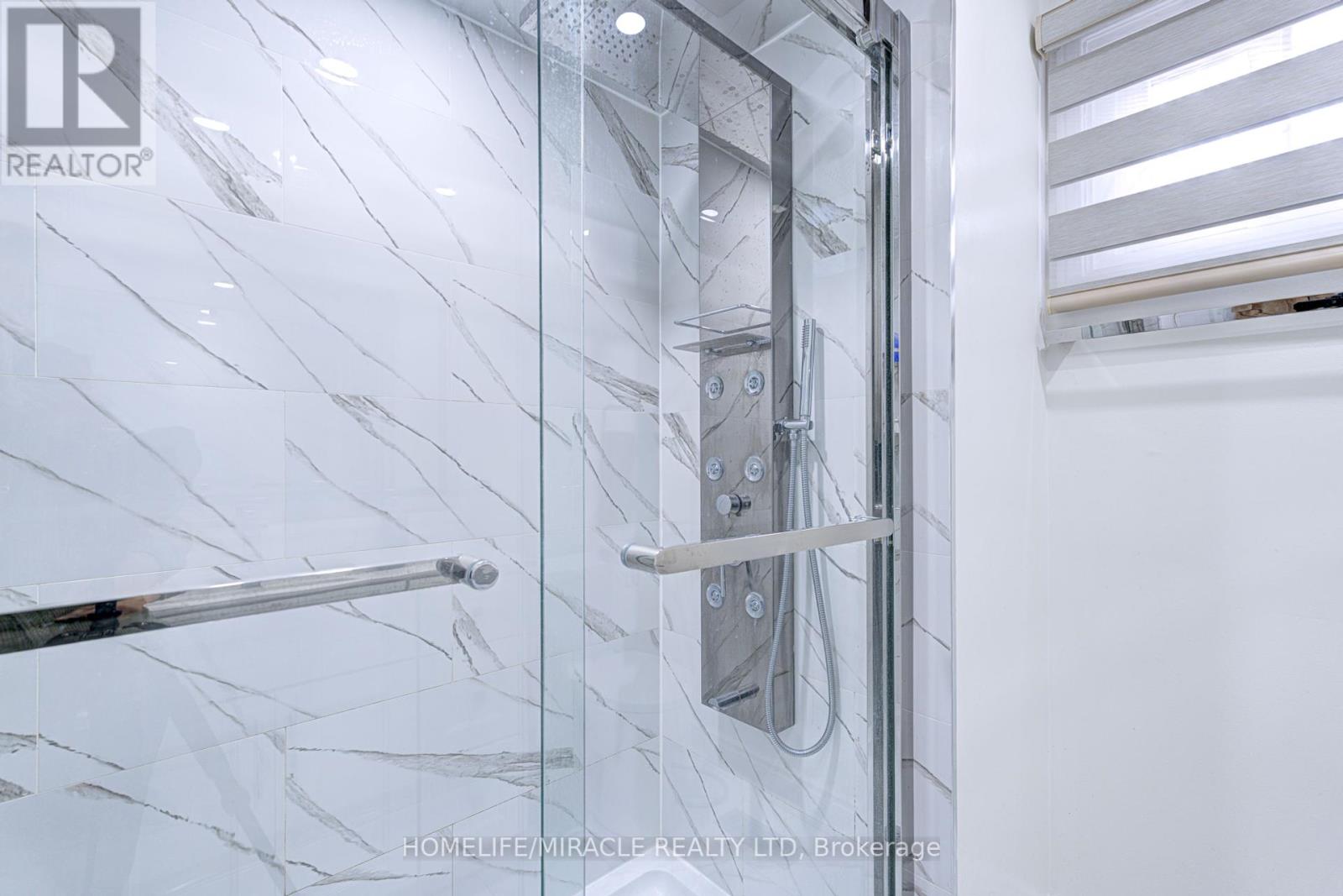 55 Castlehill Road, Brampton, Ontario  L6X 4C9 - Photo 38 - W12237218