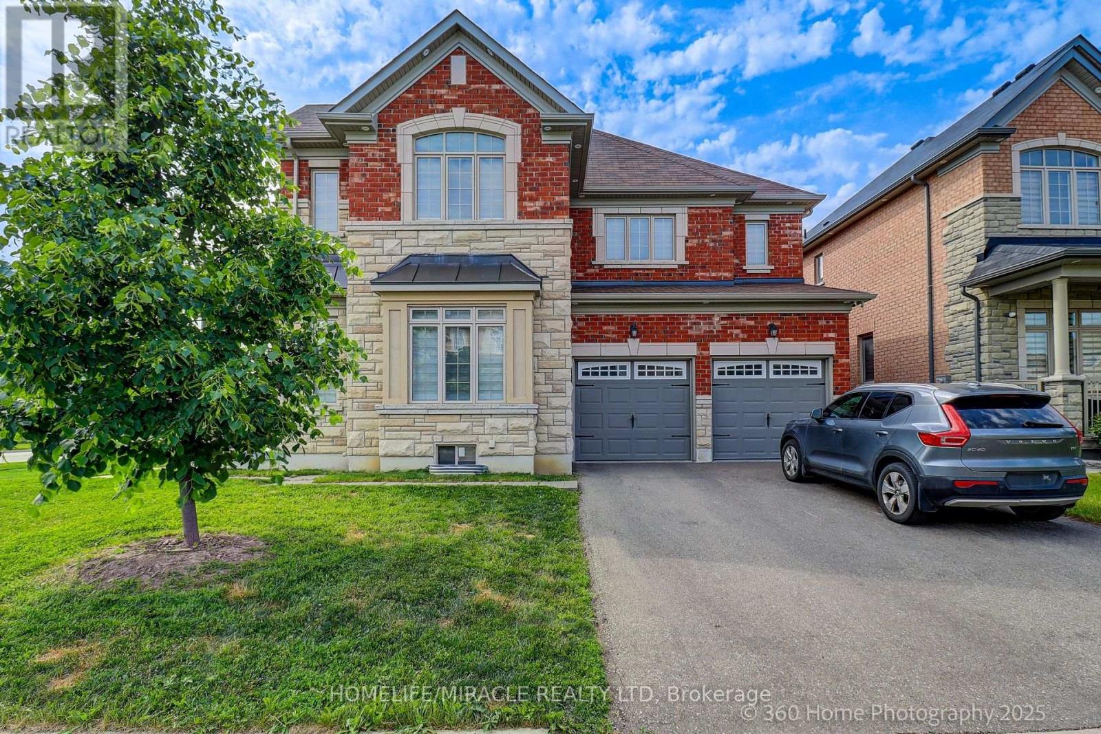 Property at 84 JOHN CARROLL DRIVE image 1