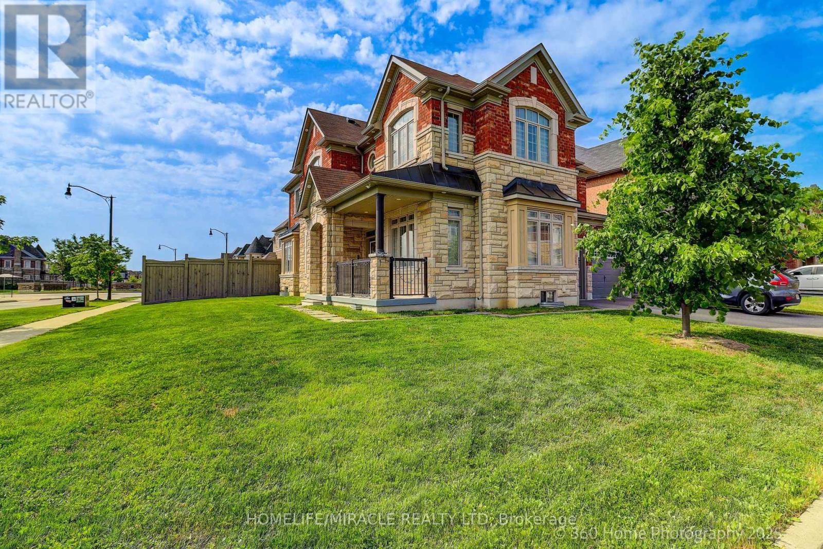 Property at 84 JOHN CARROLL DRIVE image 2