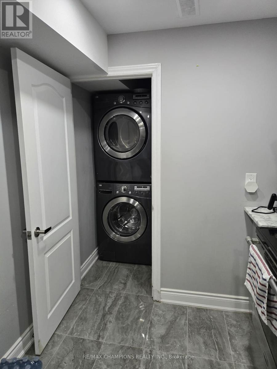 115 Medici Lane, Hamilton, Ontario  L9B 0G8 - Photo 22 - X12237310