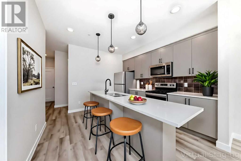 Property at 212, 660 Shawnee Square SW image 3