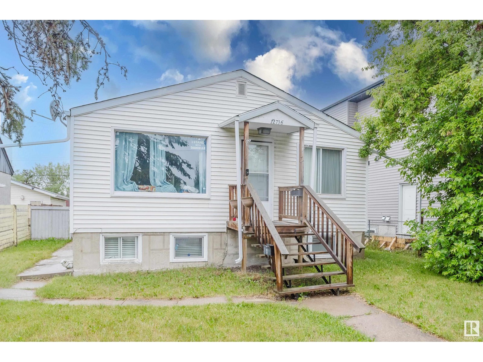 Property at 12736 130 ST NW image 2