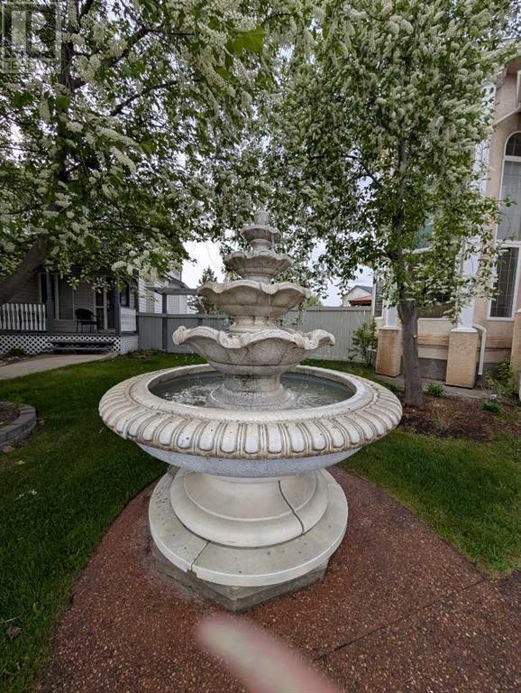 Property at 114 Laboucane Bay image 3
