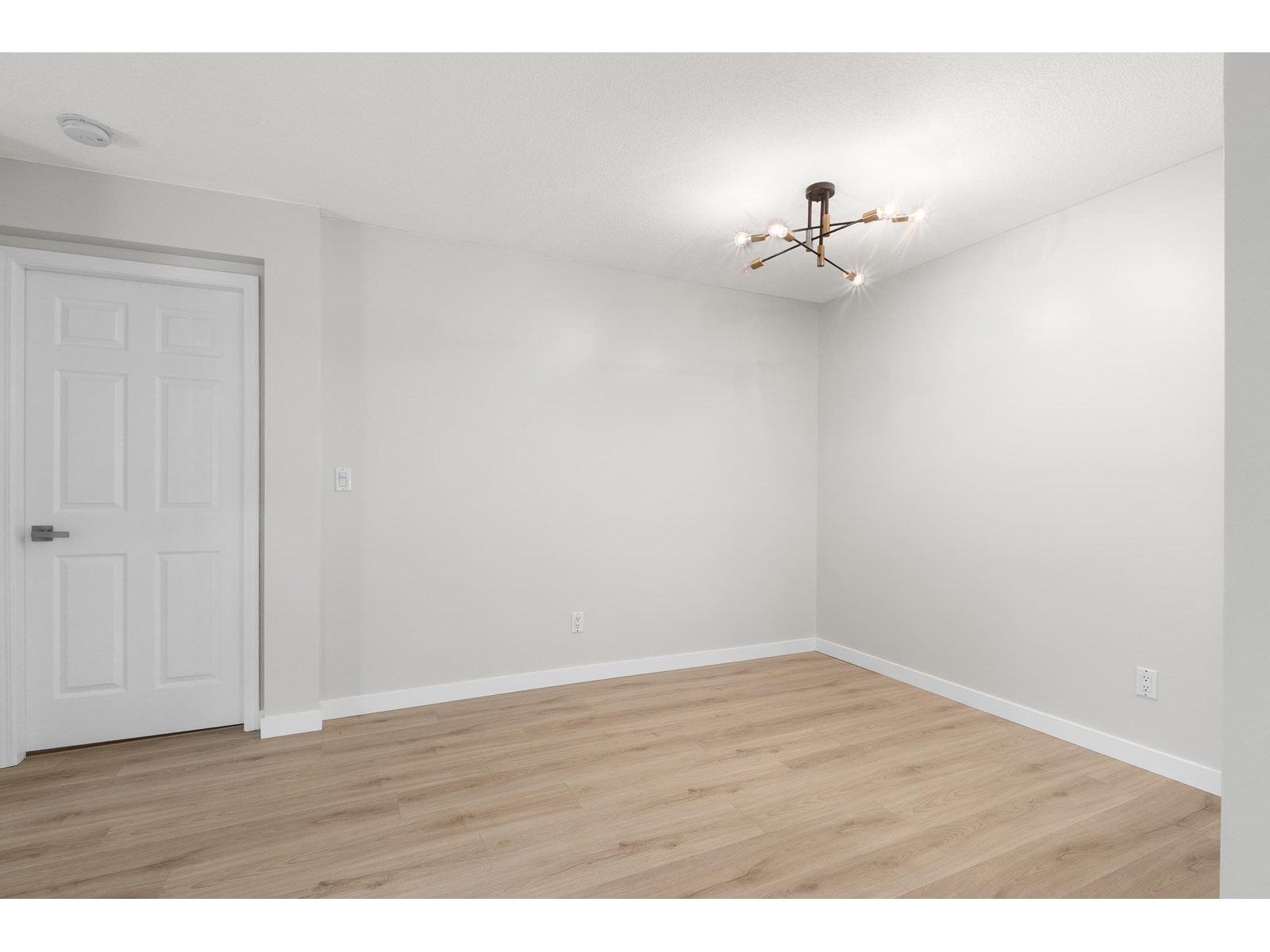 109 15155 22 Avenue, Surrey, British Columbia  V4A 9T4 - Photo 23 - R3018211