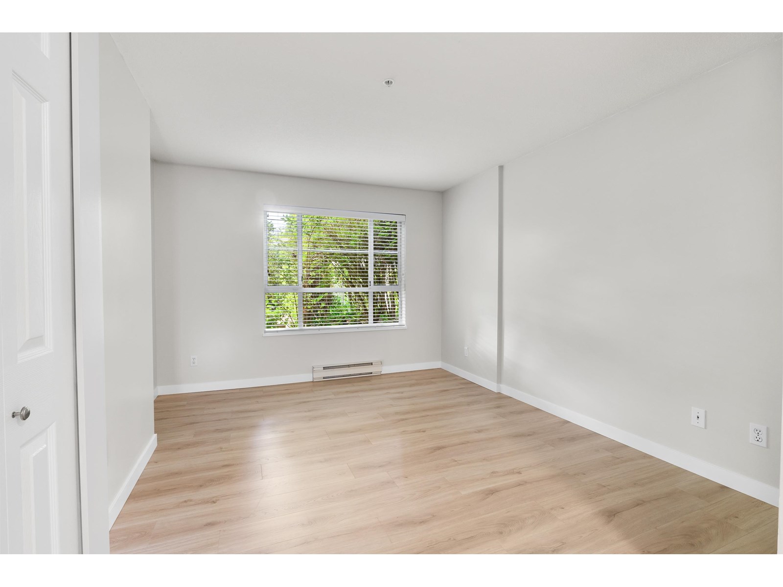 109 15155 22 Avenue, Surrey, British Columbia  V4A 9T4 - Photo 24 - R3018211