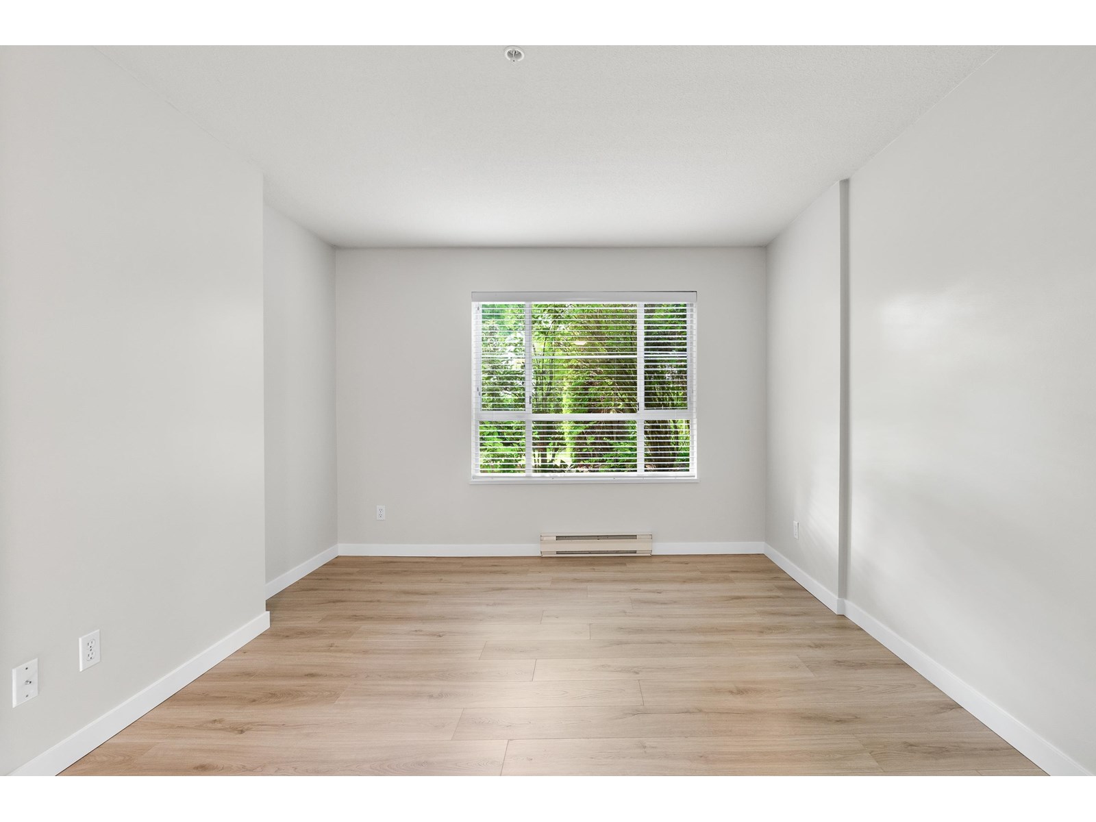 109 15155 22 Avenue, Surrey, British Columbia  V4A 9T4 - Photo 14 - R3018211