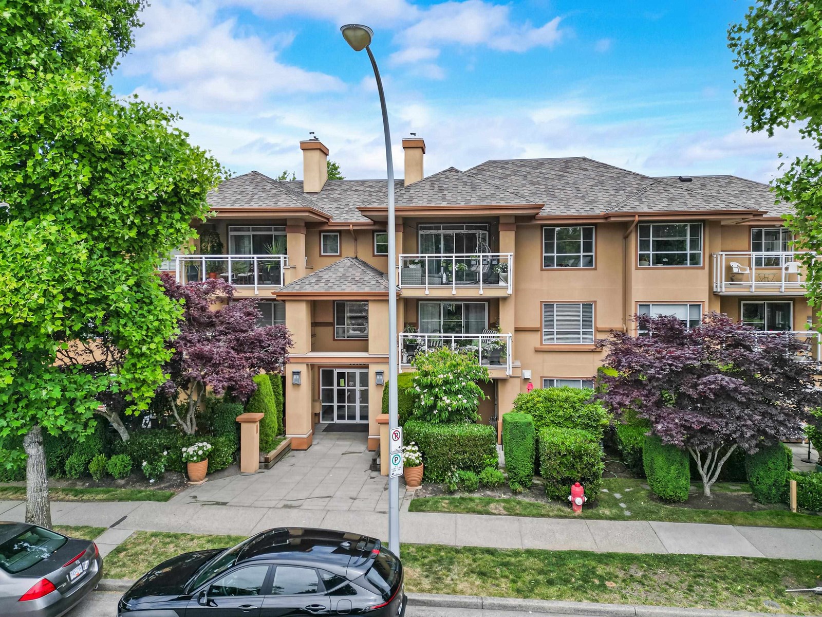 109 15155 22 Avenue, Surrey, British Columbia  V4A 9T4 - Photo 3 - R3018211