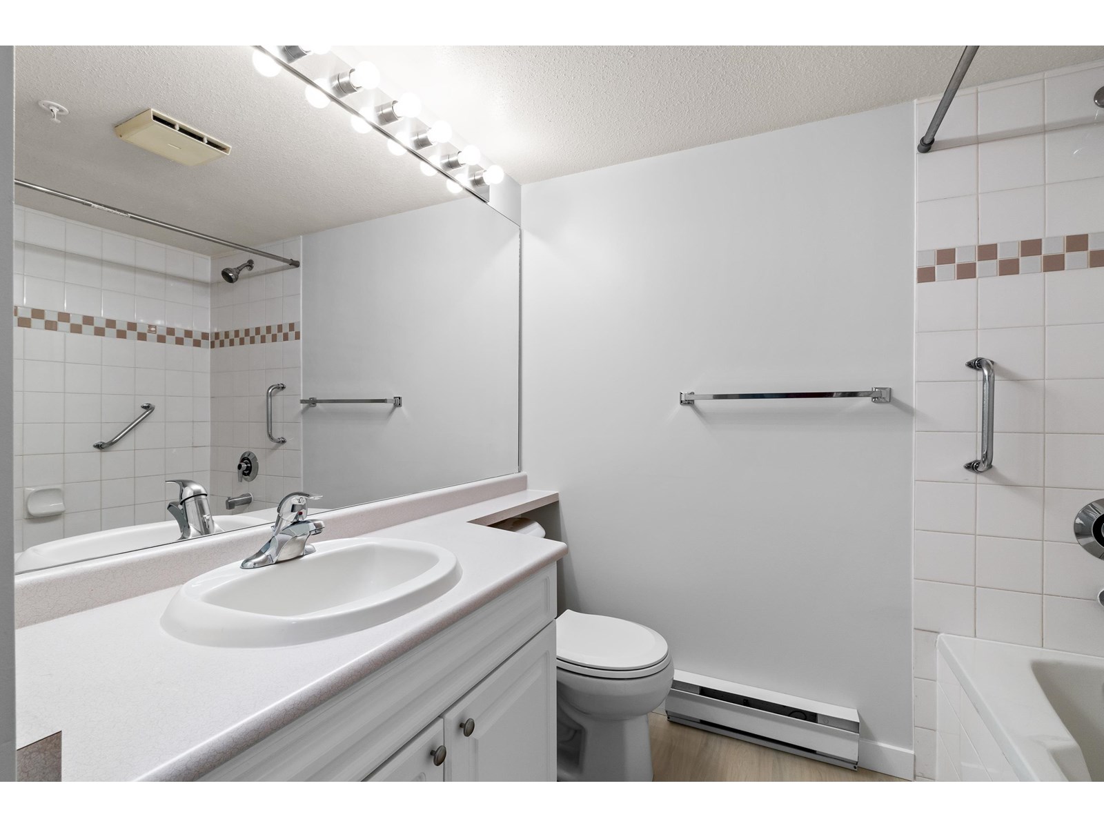 109 15155 22 Avenue, Surrey, British Columbia  V4A 9T4 - Photo 27 - R3018211