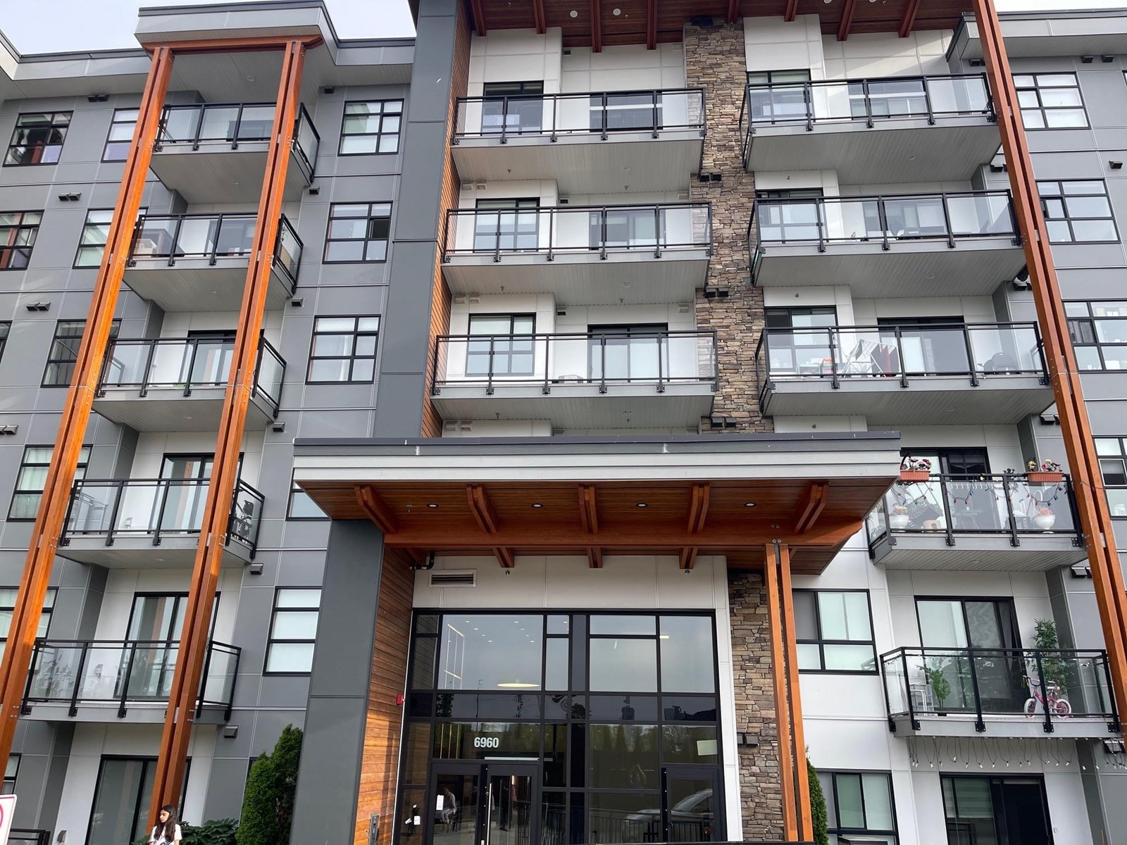301 6960 Nicholson Road, Delta, British Columbia  V4E 0A9 - Photo 1 - R3014302