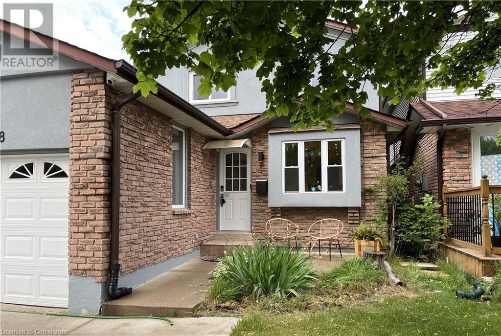 Property at 2338 MALCOLM Crescent image 1