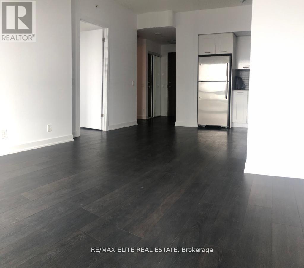 2305 - 2212 Lake Shore Boulevard W, Toronto, Ontario  M8V 0C2 - Photo 3 - W12237383