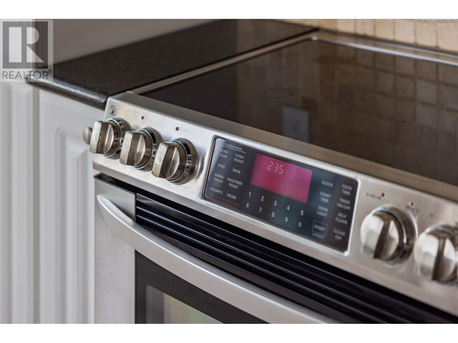 Listing Picture 10 of 31 : 2702 1166 MELVILLE STREET, Vancouver / 溫哥華 - 魯藝地產 Yvonne Lu Group - MLS Medallion Club Member