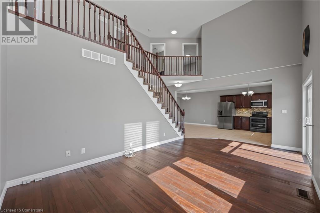 Property at 561 THOMAS SLEE Drive image 4