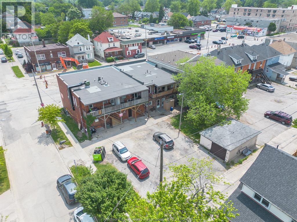 Property at 1602-1620 UNIVERSITY AVENUE West image 2