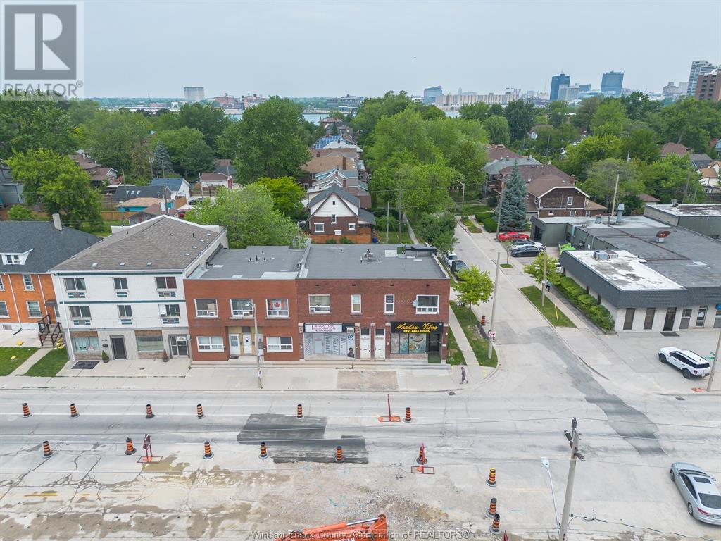 Property at 1602-1620 UNIVERSITY AVENUE West image 4