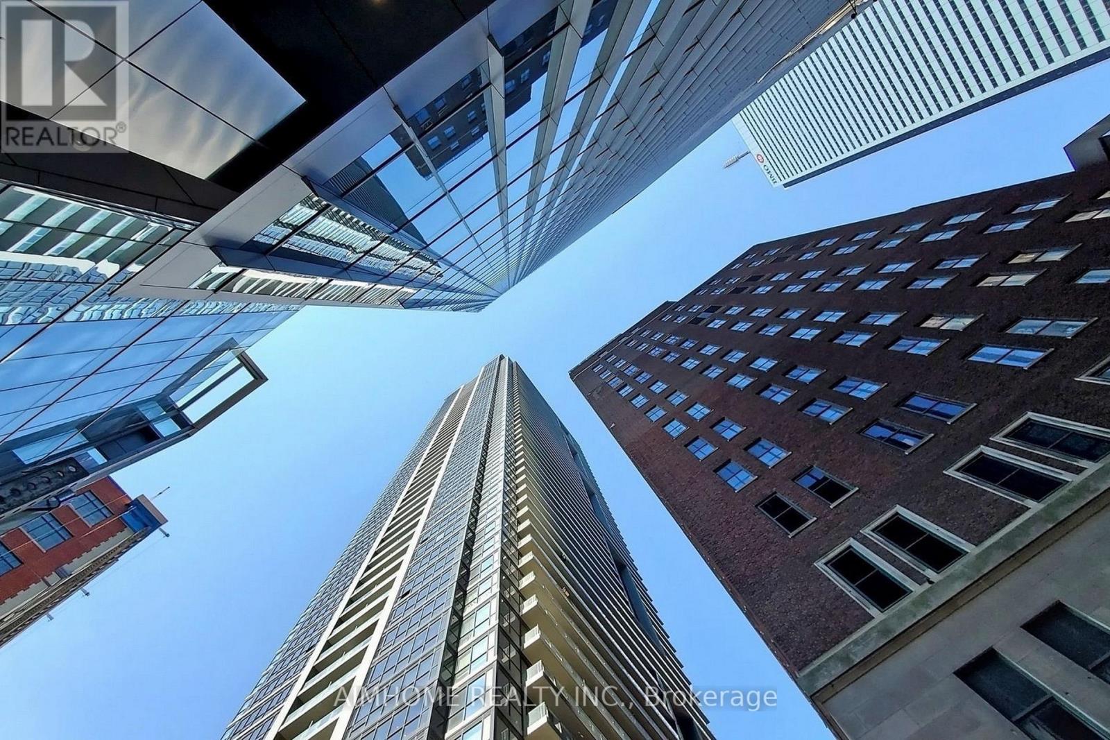 1415 - 70 Temprance Street, Toronto, Ontario  M5H 0B1 - Photo 2 - C12237451