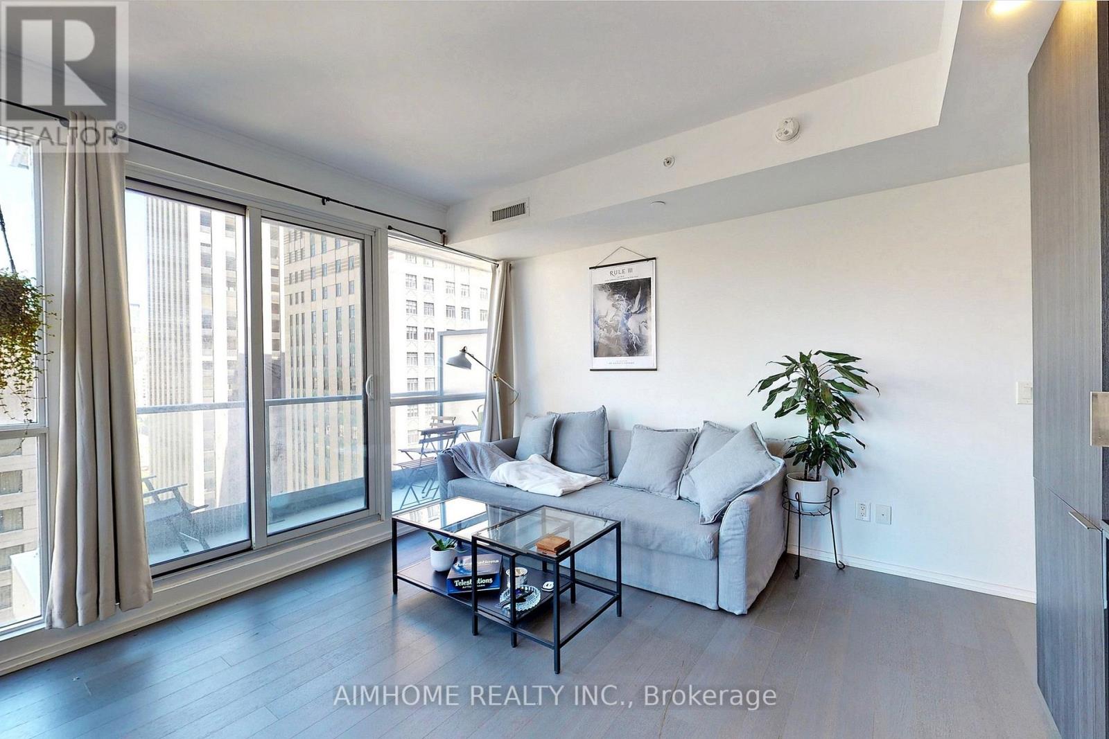 1415 - 70 Temprance Street, Toronto, Ontario  M5H 0B1 - Photo 7 - C12237451