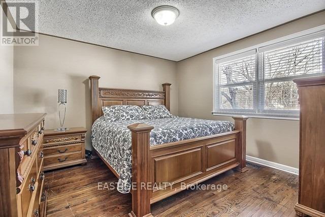 182 Moore Park Avenue, Toronto, Ontario  M2M 1N2 - Photo 10 - C12237462