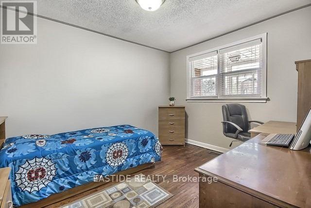 182 Moore Park Avenue, Toronto, Ontario  M2M 1N2 - Photo 13 - C12237462