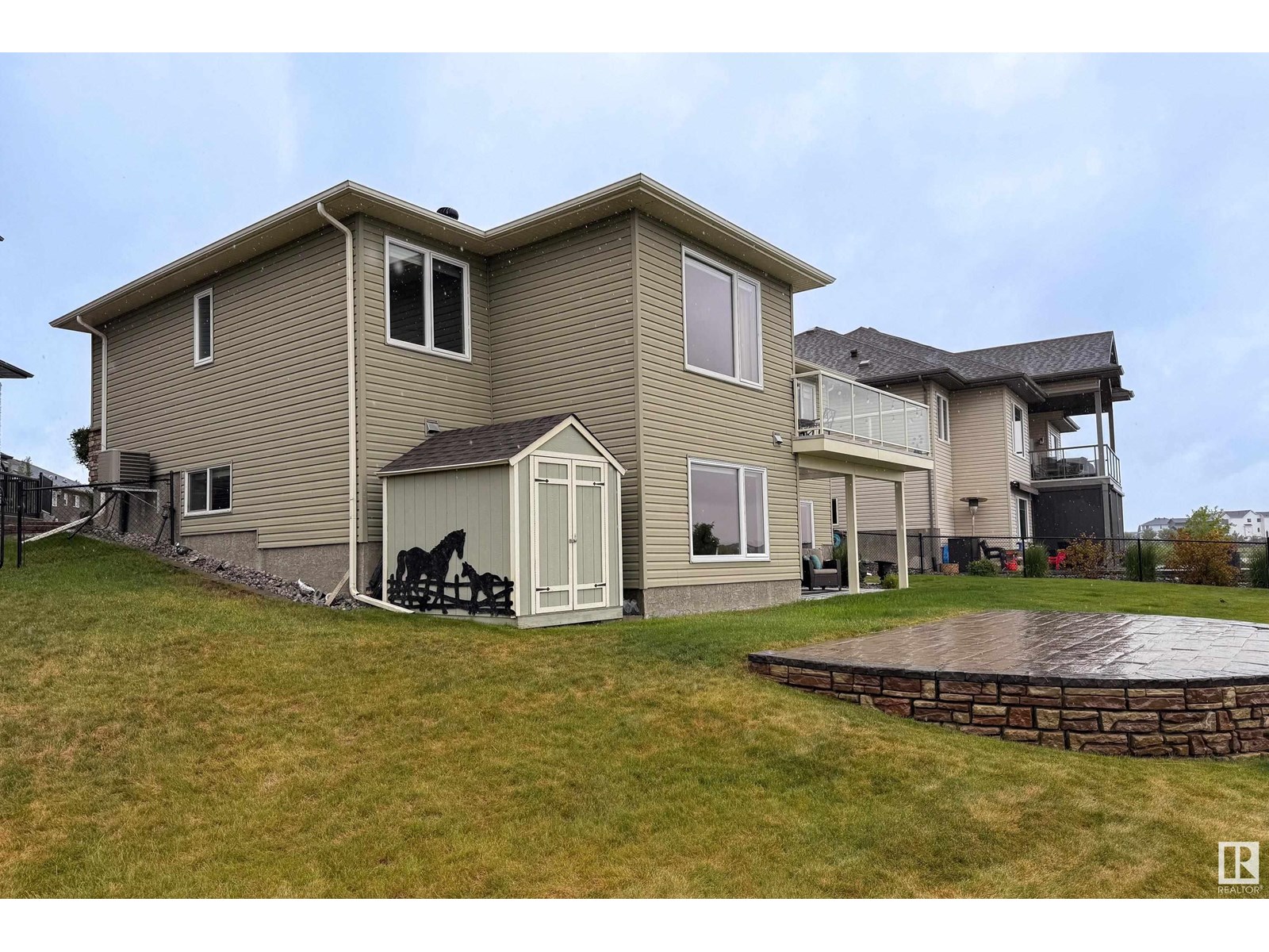 Property at 89 Lakeland CR SE image 2