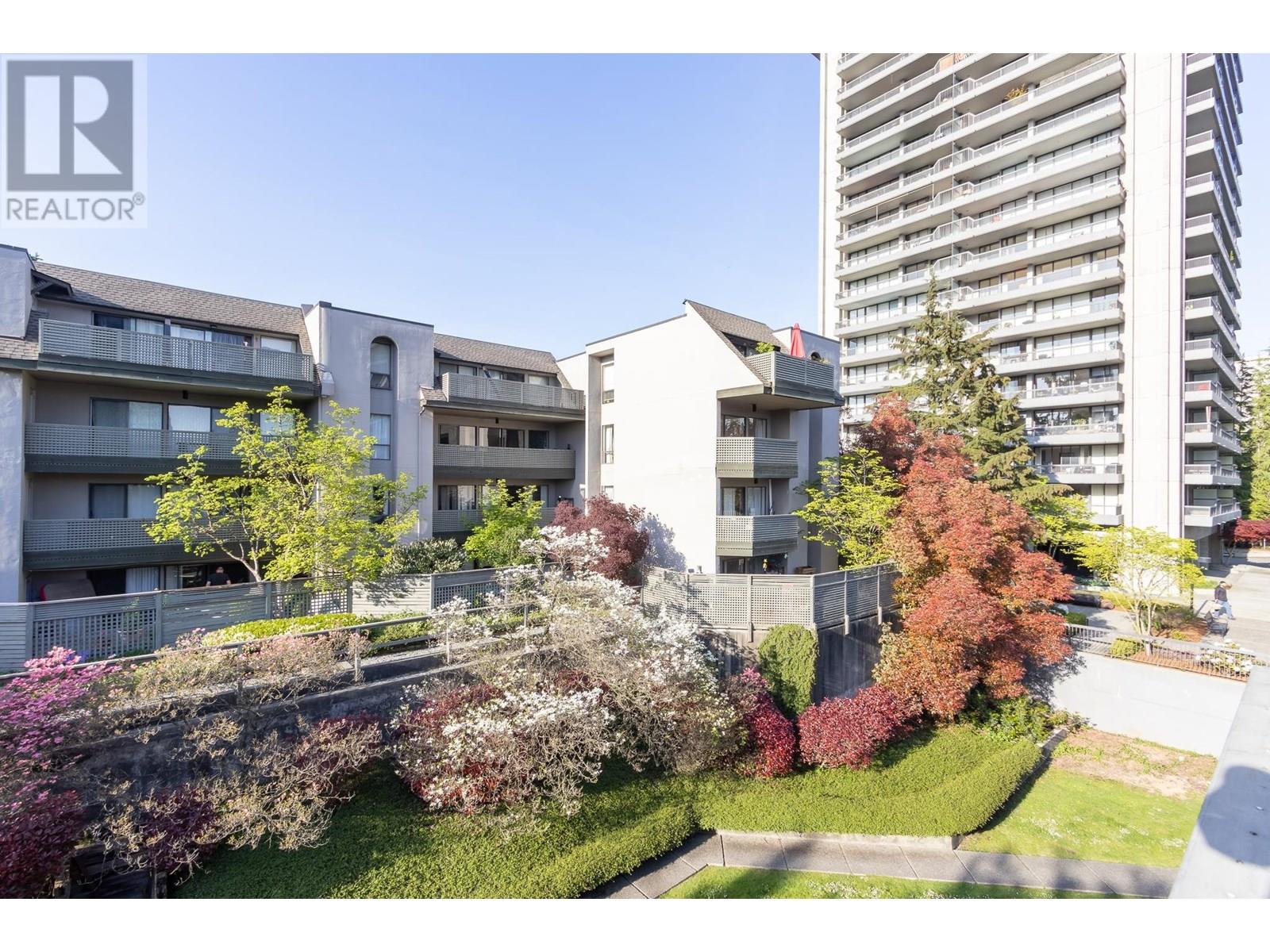 402 4941 Lougheed Highway, Burnaby, British Columbia  V5B 4S6 - Photo 3 - R2997782