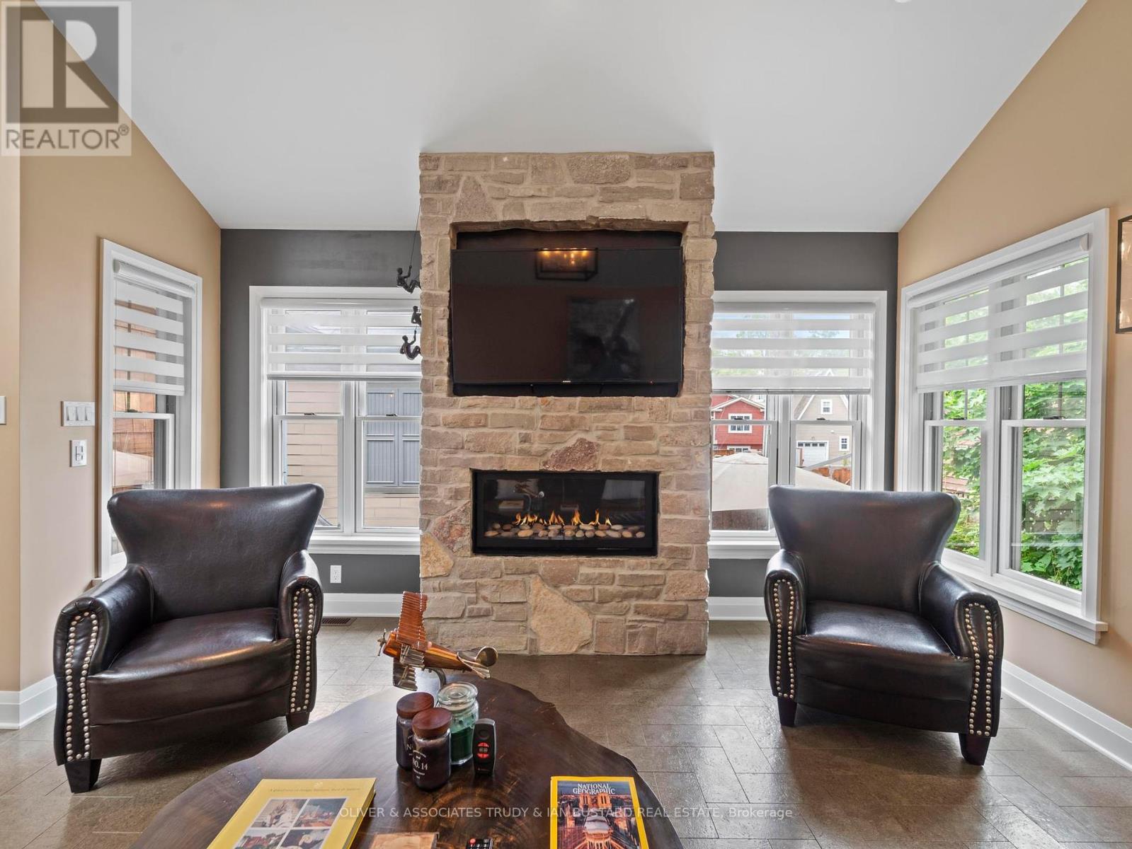 21 Wondergrove Court, Lambton Shores, Ontario  N0M 1T0 - Photo 19 - X12237504