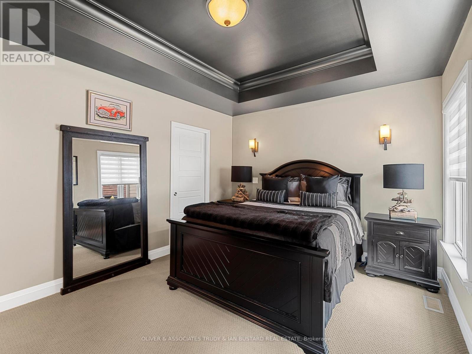 21 Wondergrove Court, Lambton Shores, Ontario  N0M 1T0 - Photo 21 - X12237504