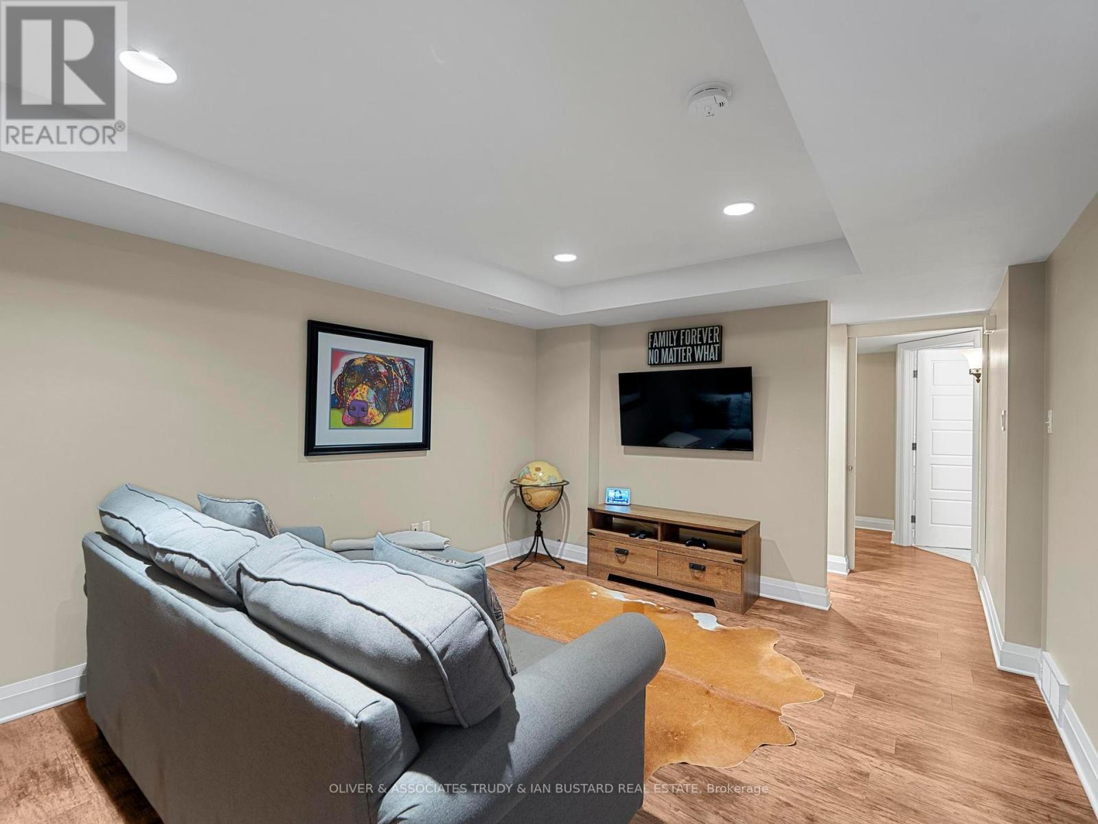 21 Wondergrove Court, Lambton Shores, Ontario  N0M 1T0 - Photo 32 - X12237504