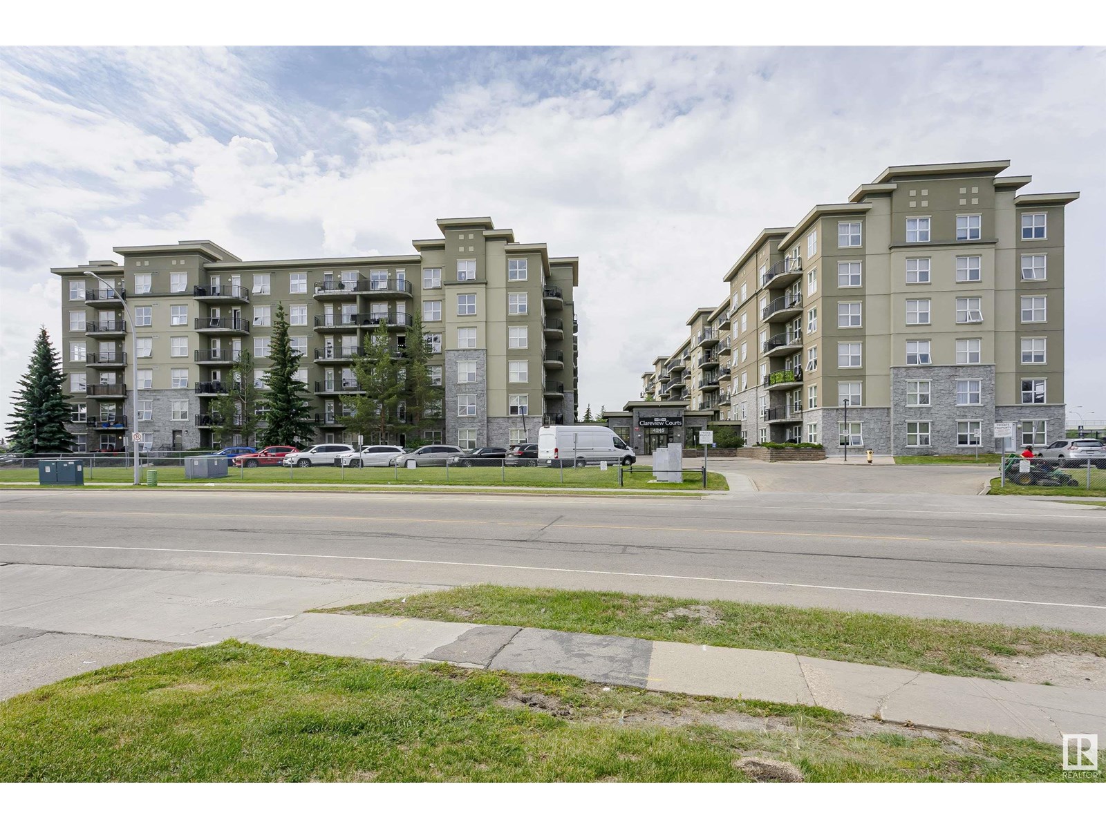 Property at #1-307 4245 139 AV NW image 1