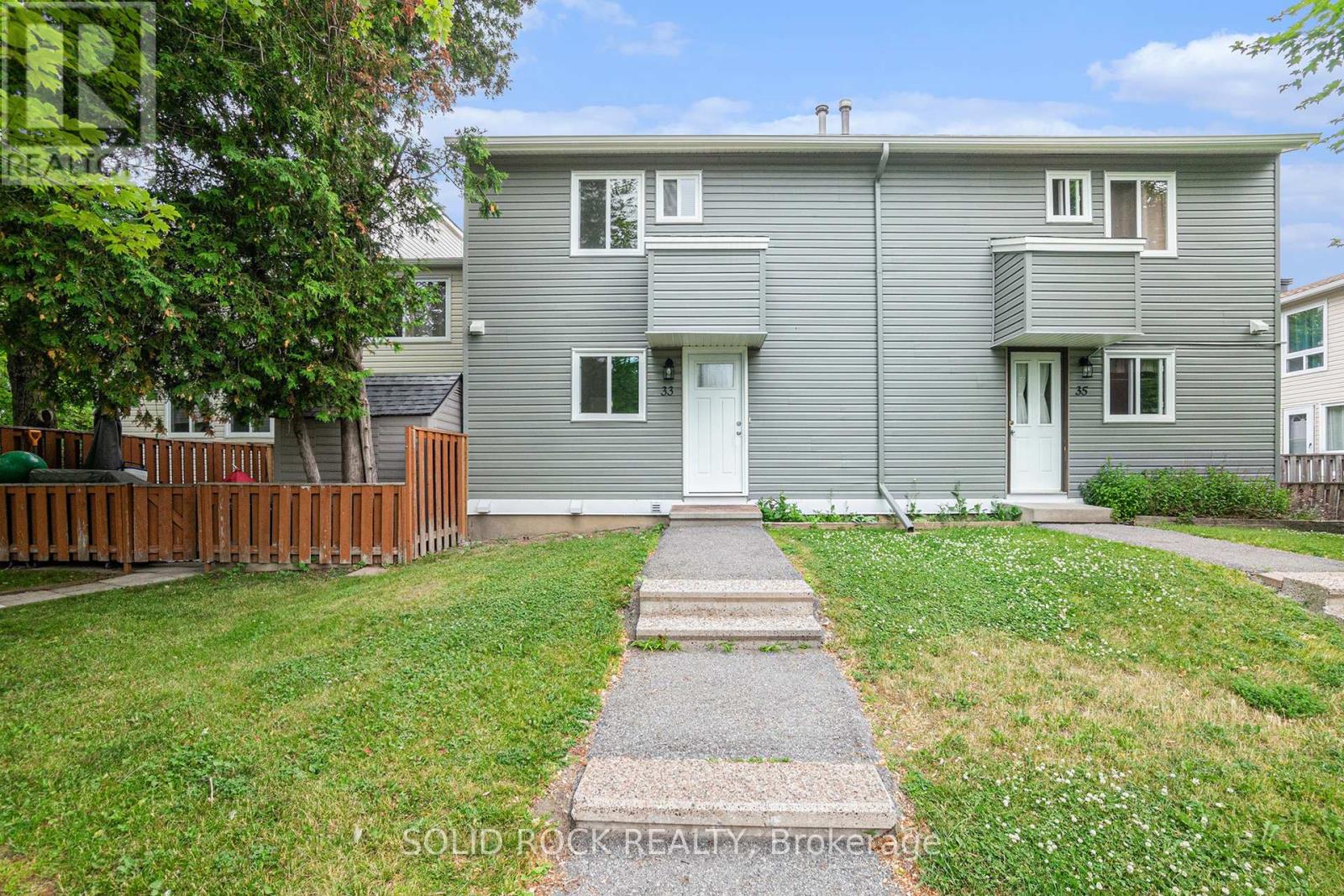 Property at 33 THISTLEDOWN COURT image 1