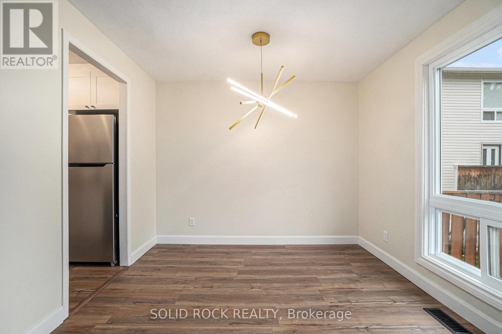 33 Thistledown Court, Ottawa, Ontario  K2J 1N1 - Photo 14 - X12237503