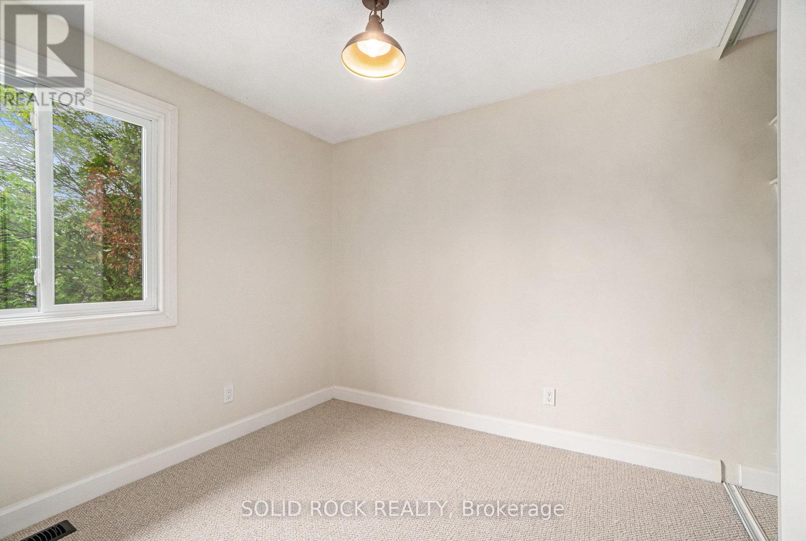33 Thistledown Court, Ottawa, Ontario  K2J 1N1 - Photo 23 - X12237503